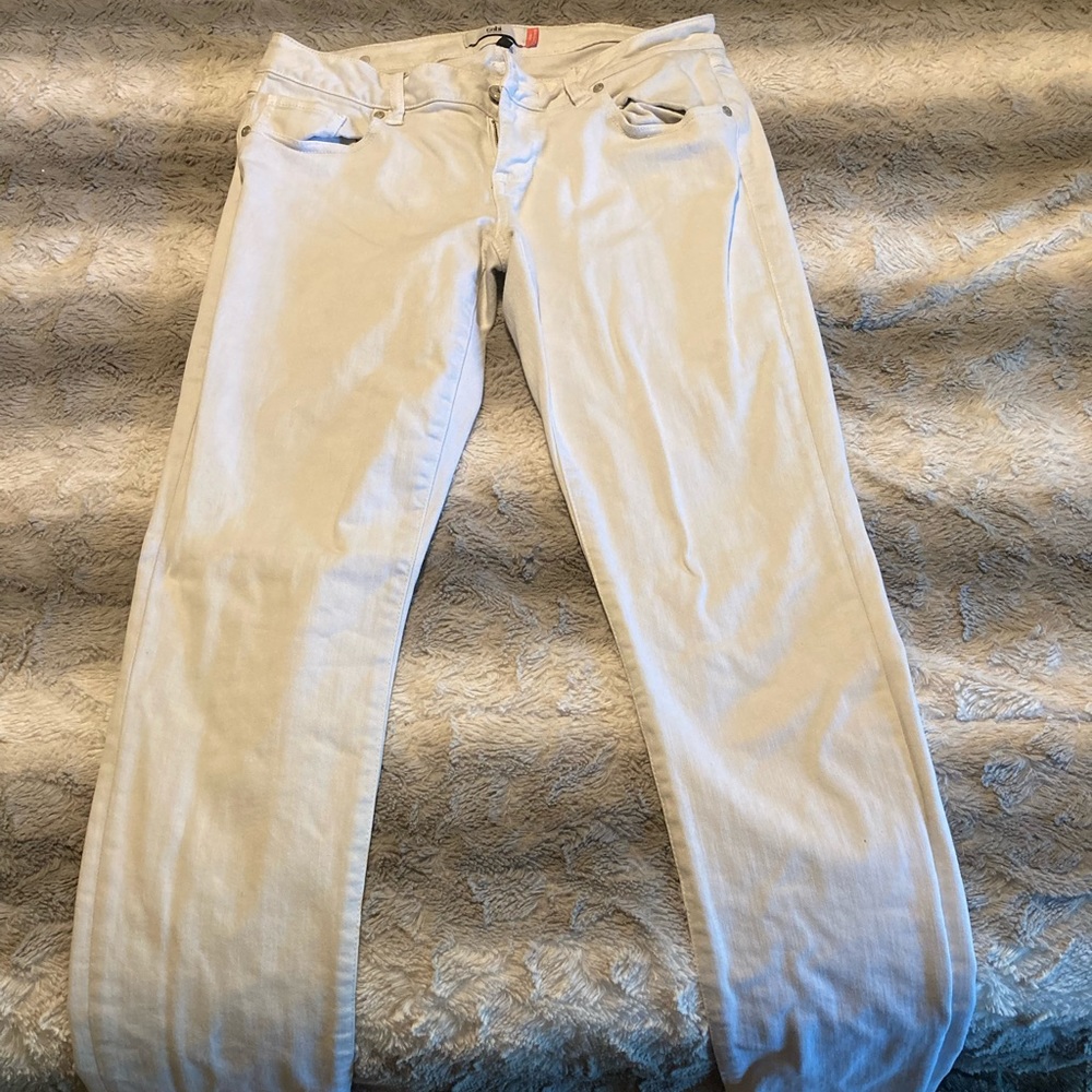 White Cabi boyfriend jeans